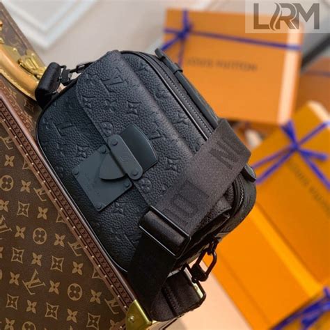 lv m58489|S Lock Messenger Monogram Taurillon Leather .